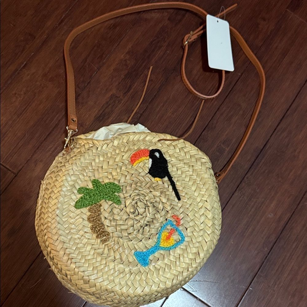 Embroidered Straw Crossbody Bag HANDMADE - Leather Strap - NEW